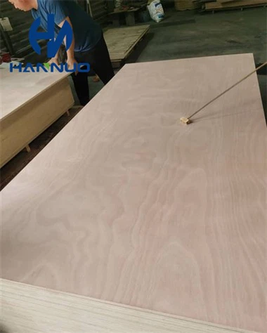 Okume Plywood Għaqqad Core E1 Glue